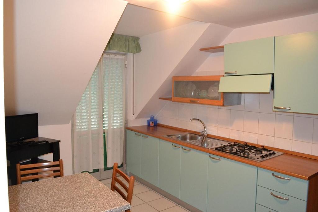 Hotel Ferrara San Benedetto del Tronto Pokoj fotografie